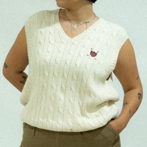 Knit vest